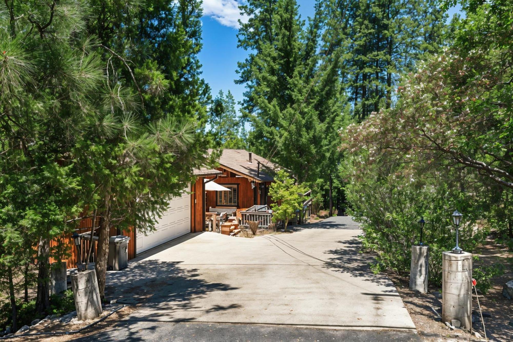 Pet Friendly The Hideout Yosemite Groveland